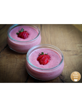 Aardbeienmousse en glucomannanmeel uit konjac